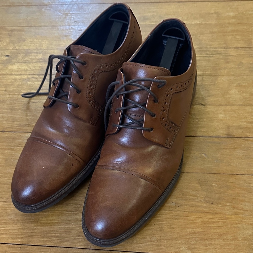Cole Hann Grand.0s men’s dress shoes size 10.5.